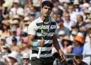 开云官网-意大利网球队险胜英国网球队，阿尔卡拉斯爆发神勇