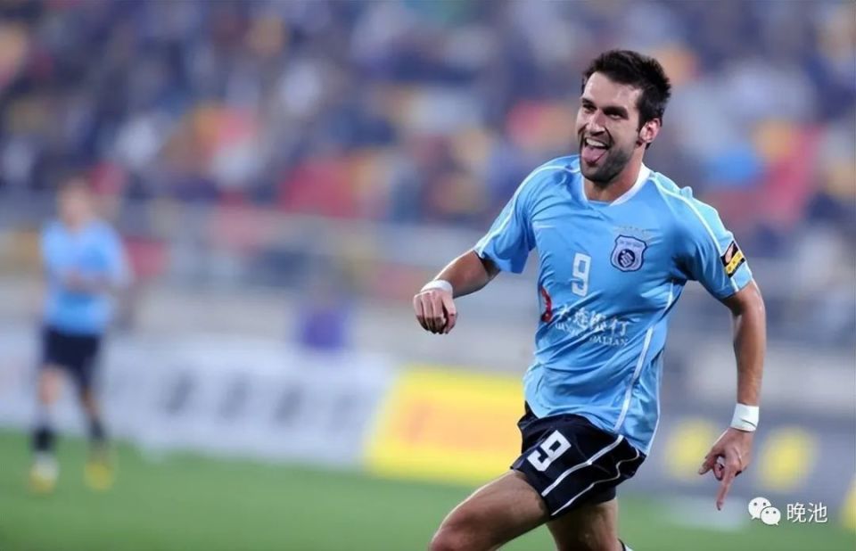 天津泰达虽然失利，但表现坚挺，球队雄心勃勃向前冲的简单介绍