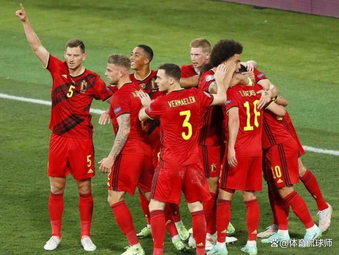 印度羽毛球队爆冷韩国羽毛球队，辛杜三分雨点燃全场的简单介绍