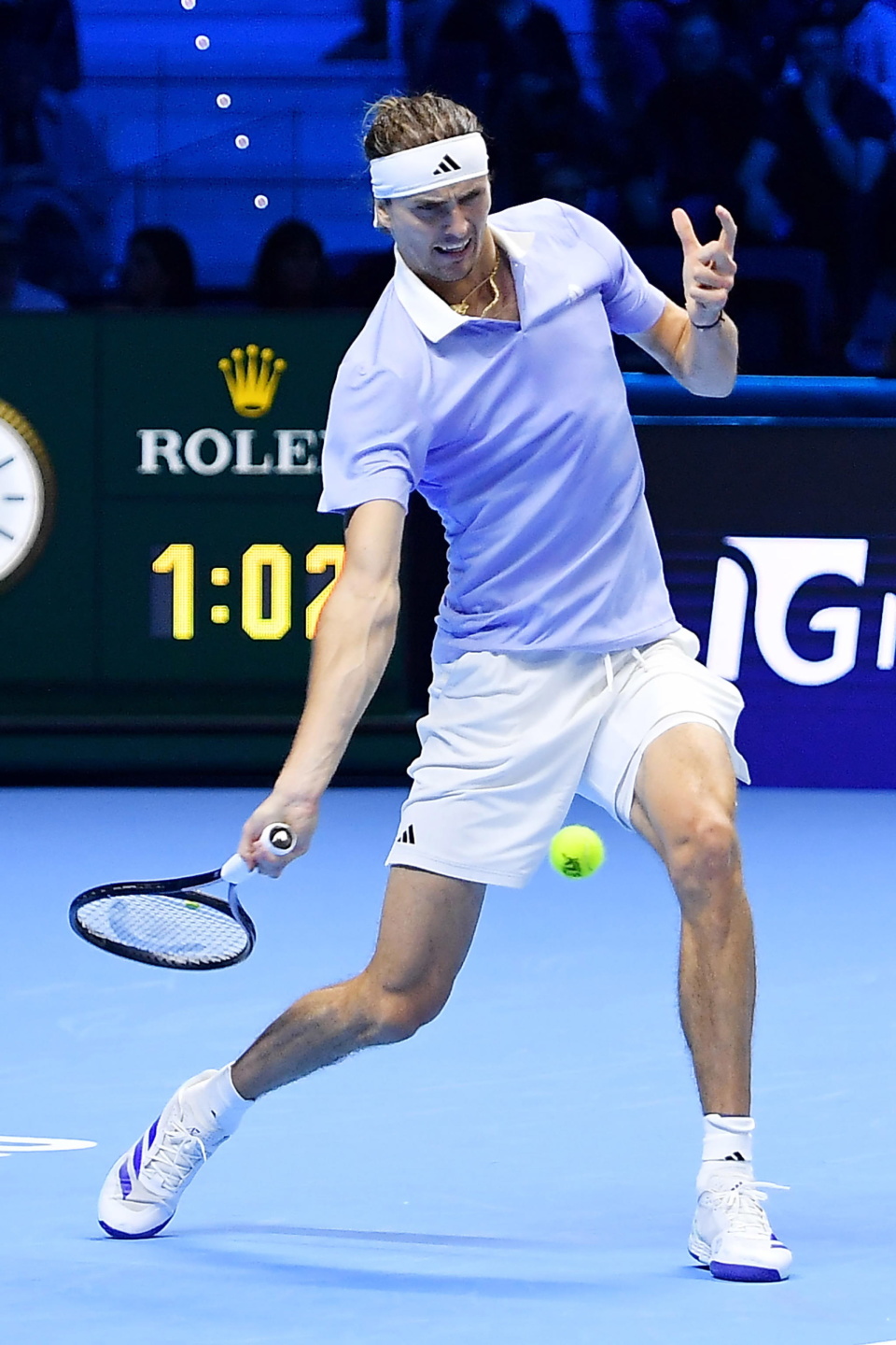 美网轻取ATP总决赛,兹维列夫关键制胜 美网轻取ATP总决赛,兹维列夫关键制胜