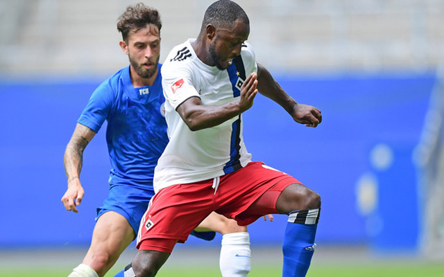 汉堡战平对手，保持不败战绩