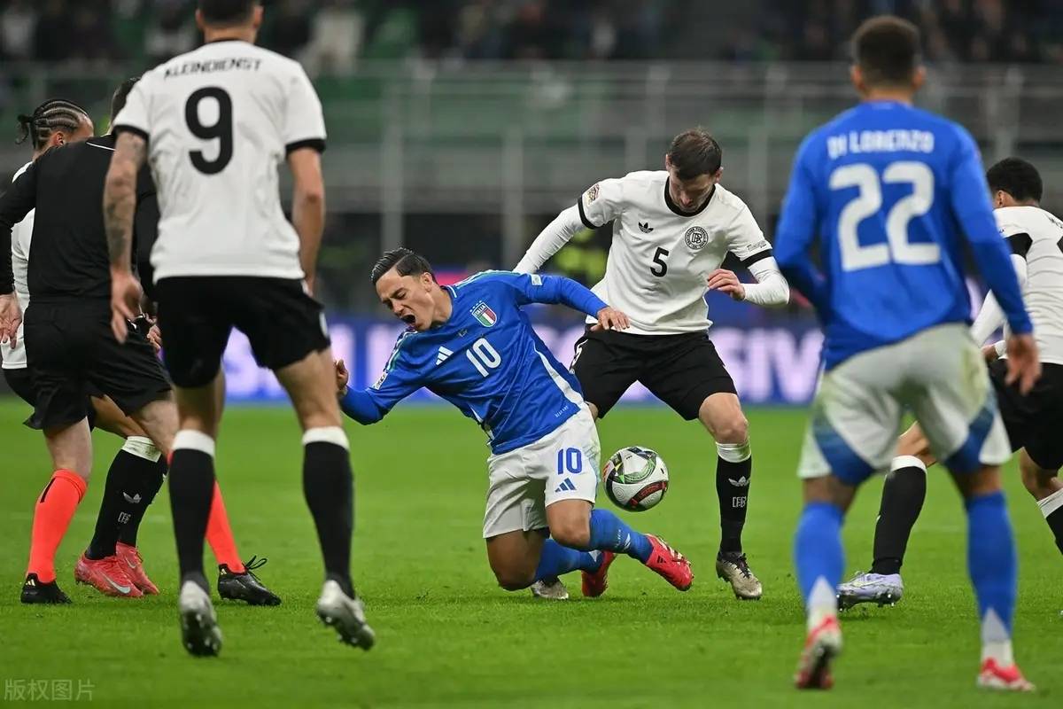 包含欧预赛：摩尔多瓦队备受期待，迎战意大利队的词条