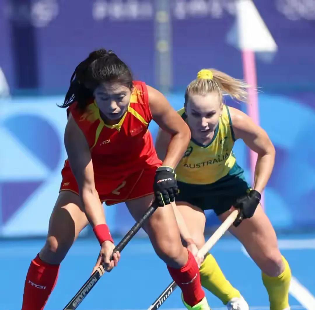 包含职业运动员在比赛中展现出色表现，帮助球队晋级的词条