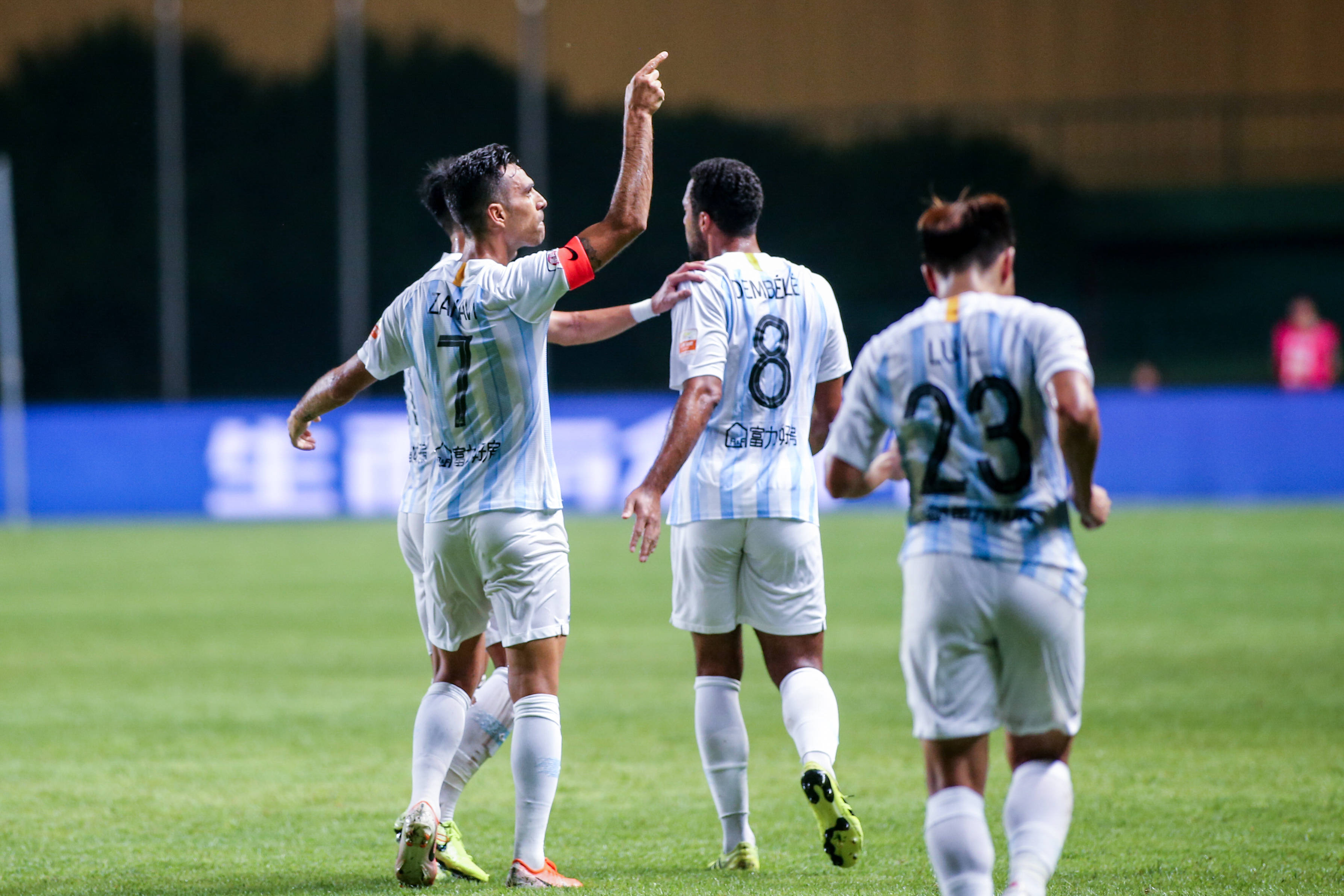 富力客胜:广州富力客场大胜武汉三镇,稳步上升的简单介绍 富力客胜:广州富力客场大胜武汉三镇,稳步上升的简单介绍