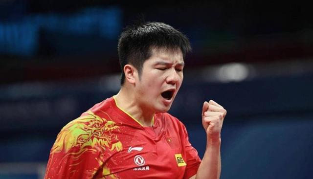 日本乒乓球队完胜法国乒乓球队，樊振东高光表现的简单介绍