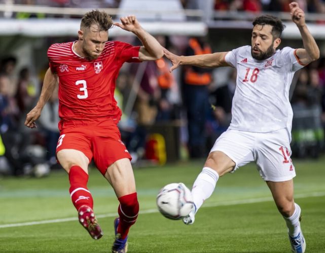 关于葡萄牙队险胜英格兰队，许昕状态火热的信息