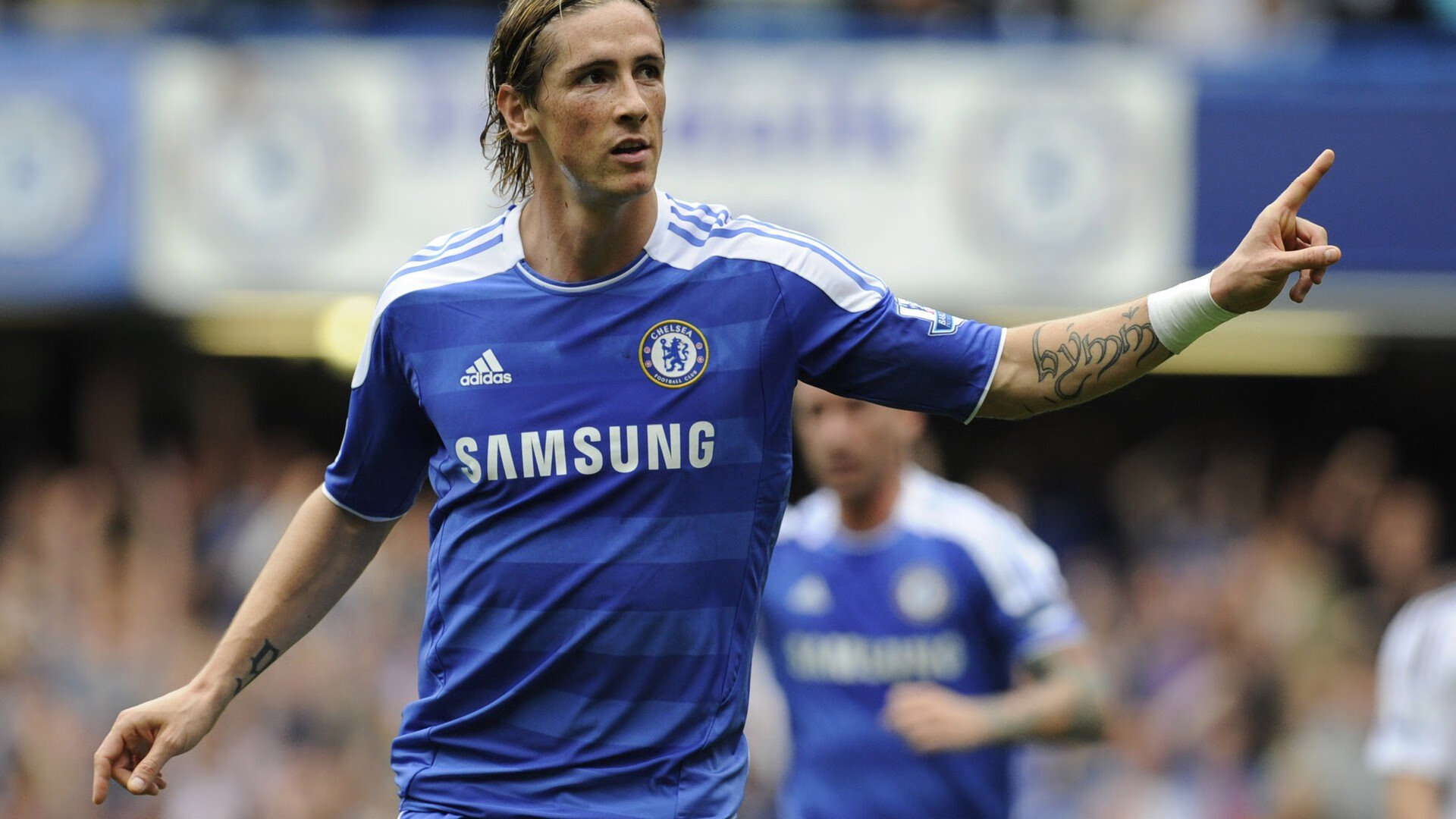 阿什拉夫爆发引领洪都拉斯节奏，切尔西在战术洪流中迷失